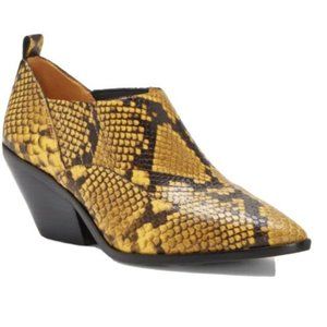 NEW Vince Camuto Jetera Leather Snake Booties